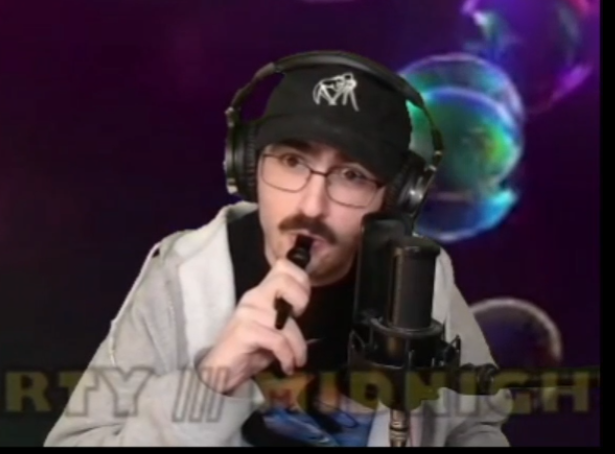 JoyOfPESI's tweet image. When One Kazoos The #Passions Theme. One Becomes The Passions Theme.