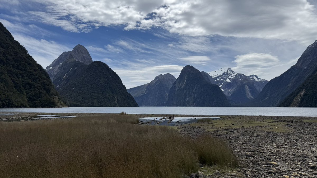 LundmanMike's tweet photo. Almost empty fjord this time of the day🤗 https://t.co/krIelQMfJ8