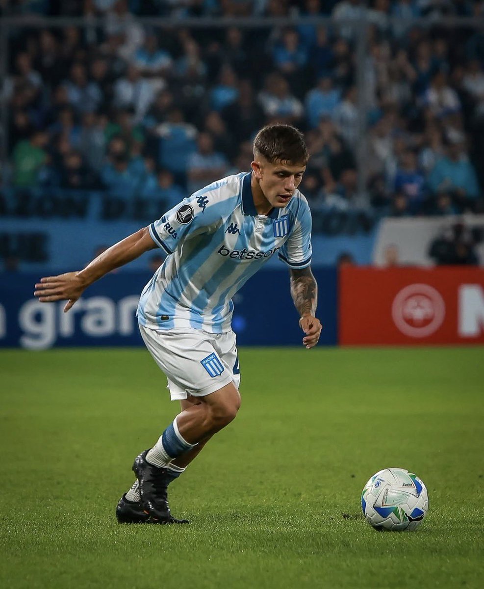 JCAguirre_'s tweet photo. Ramiro Degregorio deja #Racing y se va a Liverpool🇺🇾 a préstamo por un año y con una opcion de compra del 80% del pase.

ℹ️ @CLMerlo - @juampideluca_ https://t.co/z0MJAjFF3I