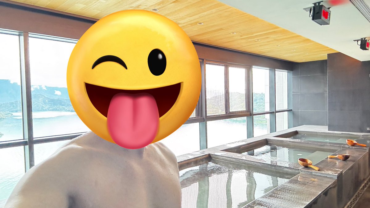 [年末］
有些人，雖然很久沒聯絡。
但，還是會不經意的想起他。
早上傳訊給了一個很久以前讓我心跳加速的朋友。
收到回訊的時後…心還是一直跳著。

（謎之音：廢話，心臟不跳，要叫救護車了吧！還發什麼文🤣🤣🤣）