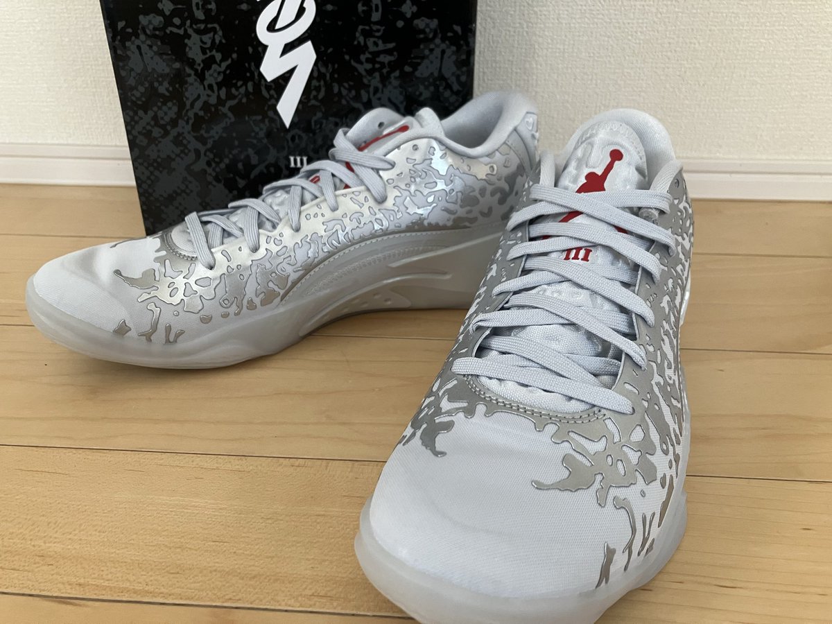 snakebite tweet media