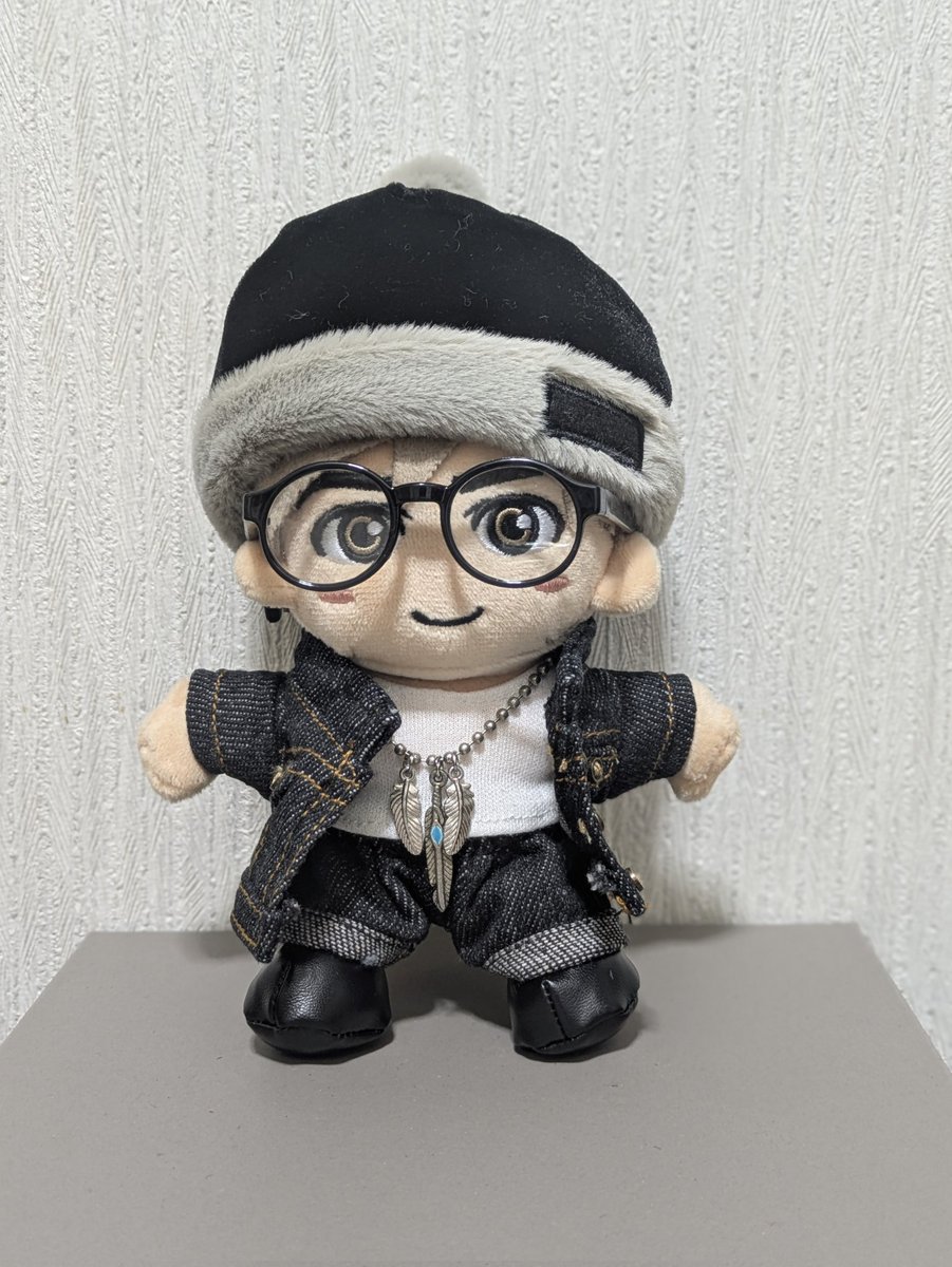 お洋服が届いたので、ぬいタッくん、お着替えしました❤️ (……シューズ