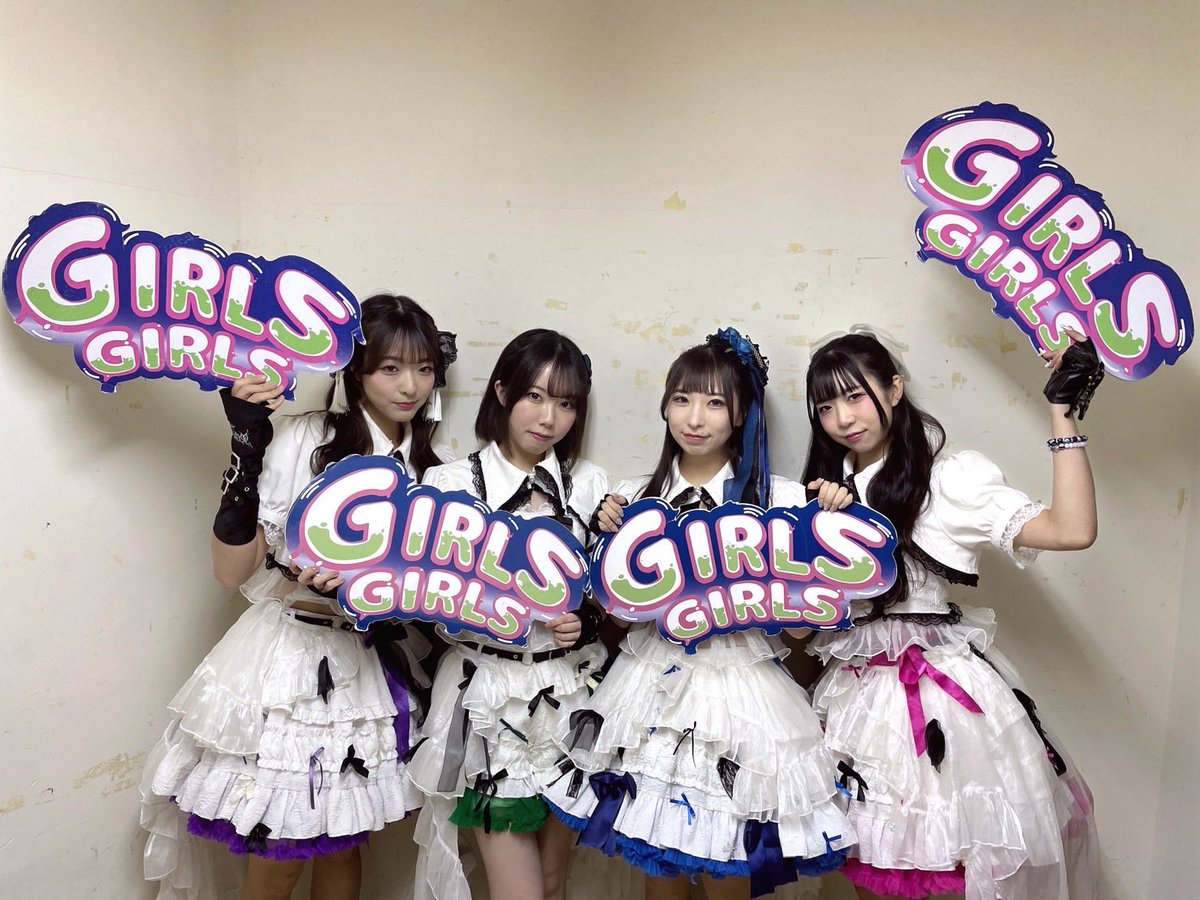 Post by 平野 帆華 on X: 特典会6階です❕