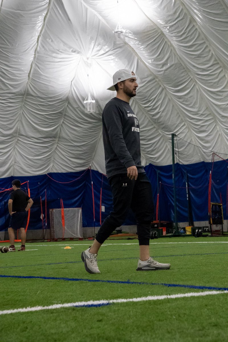 CoachLenson's tweet photo. As 2025 comes to a close I just want to say 𝙏𝙃𝘼𝙉𝙆 𝙔𝙊𝙐

To the players who trust LPK

To the parents who trust LPK

To the coaches who trust LPK

This year has been filled with growth, development and commitments

 I cannot wait to see what 2026 brings

Happy New Year‼️ https://t.co/YPbRSKHSl1