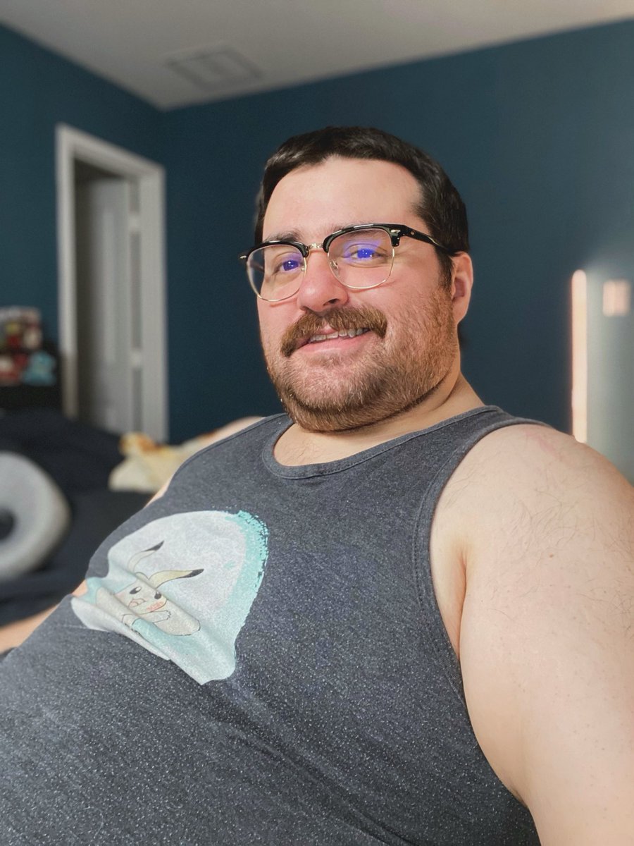 mrfrumps's tweet image. Now live om twitch come hang out and have a laugh twitch.tv/mrfrumps