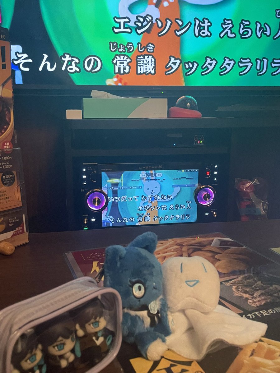 息抜きにヒトカラ🎤
おどるポンポコリン何回も歌ってしまった☺️