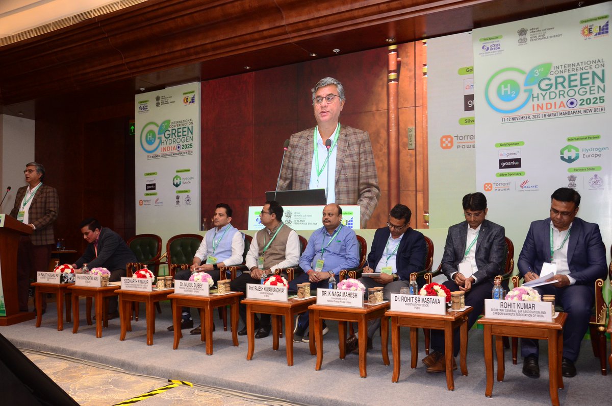 SBasuIITD's tweet photo. Keynote address in the breakout session &amp; chairing panel discussion - Strengthening R&amp;D ecosystem in Intl Conf. Green Hydrogen INDIA@2025 at Bharath Mandapam, New Delhi on Nov 11-12, 2025. @iitdelhi  @mnreindia  @IndiaDST @EduMinOfIndia @fipiind @fitt_iitd @iitdaa @VigyanPrasar https://t.co/KYhMr9PF5T