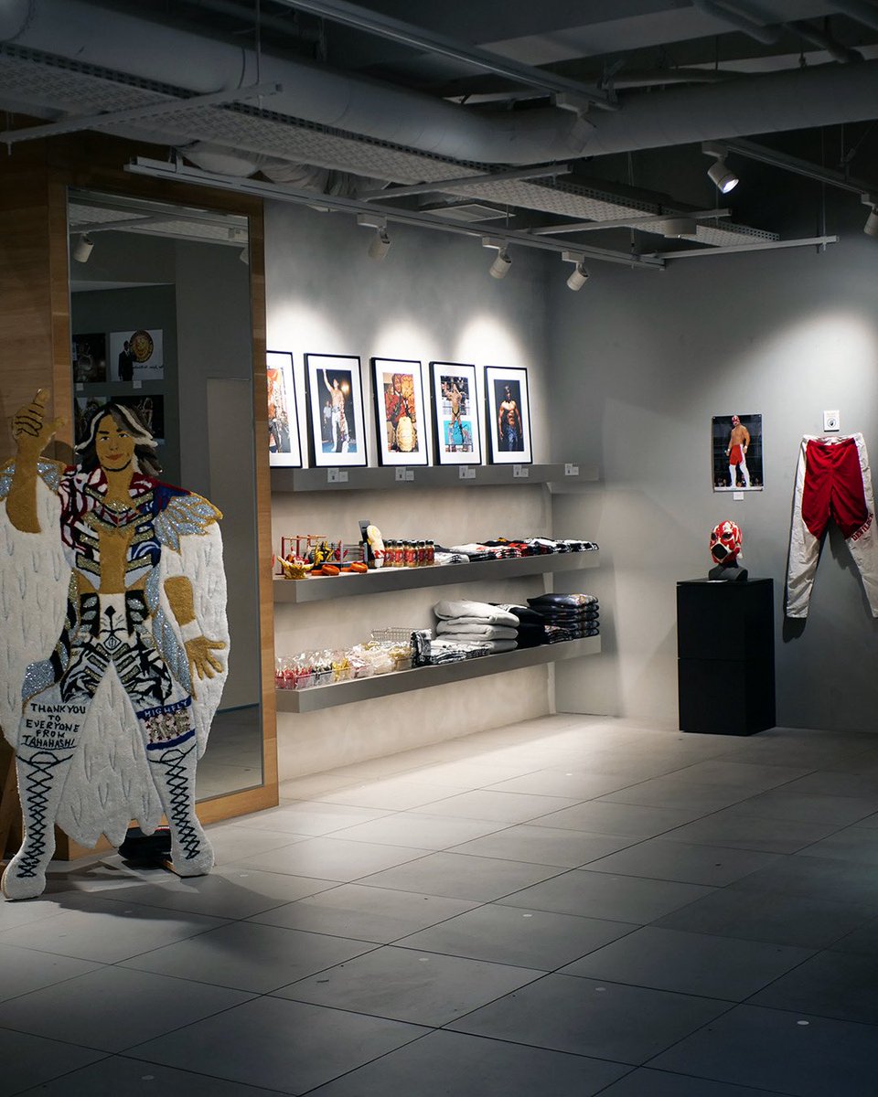 kinetics_tokyo's tweet photo. “THE ACE FOREVER” HIROSHI TANAHASHI
Retirement Tribute Exhibition in Kinetics

本日POP UP開催されております。

#tanahashi #棚橋弘至 #njpw1972 #kinetics https://t.co/qk4X0vUpBr
