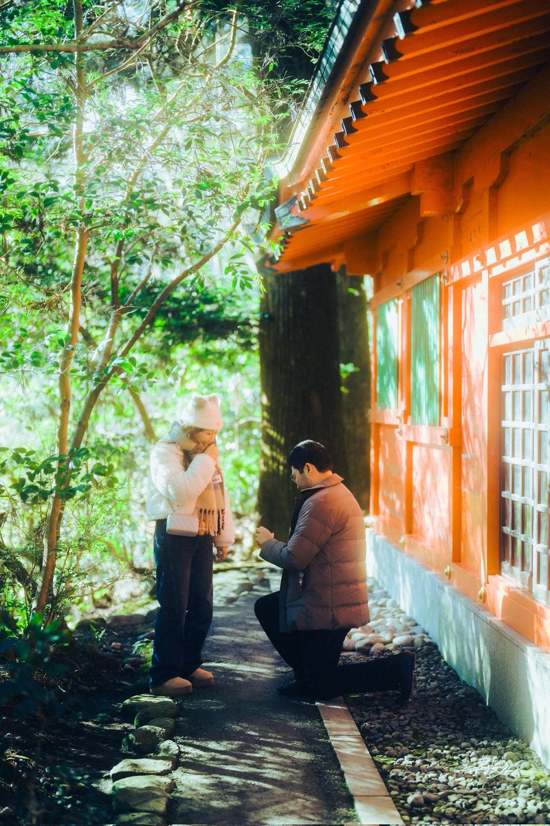 peterparkTV's tweet image. I blacked out during my speech but she said yes I think :) ❤️