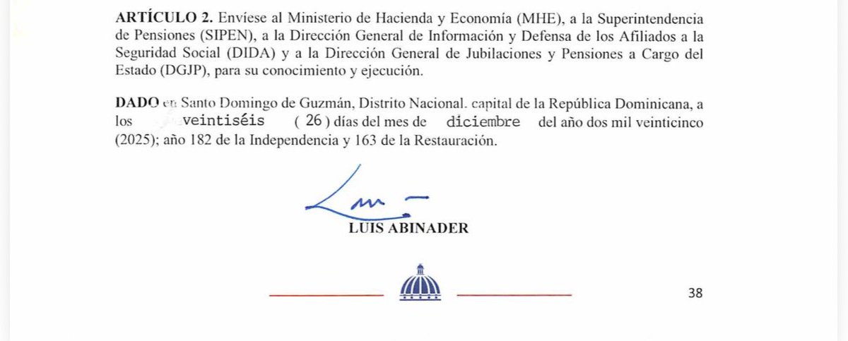 Mientras miles de dominicanos esperan ajustes reales a sus pensiones y una seguridad social que funcione, el presidente firmó antier otro decreto para conceder RD$75 mil y RD$100 mil mensuales a grupos selectos, por más de RD$106 millones.
Eso equivale a RD$1,272 millones al año.