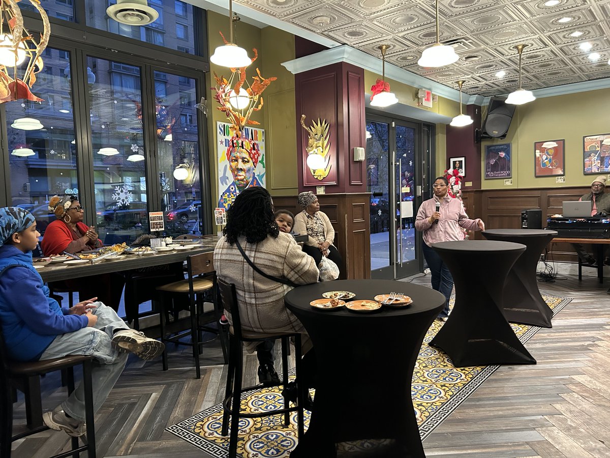 BMEF2020's tweet photo. @TuesWithDrTraci @AyizeS @kinspire2 @amshq @AfricanaCarr @MsSpice9 @AMIUSA @dijoni @sncc @SNCCLegacy @fiskuniversity Yes! And we just hosted a heartfelt #Kwanzaa event at @busboysandpoets #450K’s location in the #NikkiGiovanni room 😉! And we have still another event scheduled for #Imani 1/1/26 at 10am EST in #Atlanta , so pls RT to spread the word! @ajc @Atlanta @FOX5Atlanta @stevebraceyatl https://t.co/FptZ3TXDUL