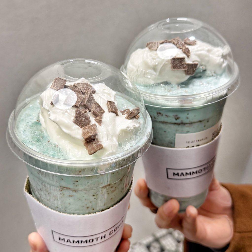 これを飲むために東京駅行きたい…🤤 (画像お借りしました🙂‍↕️)