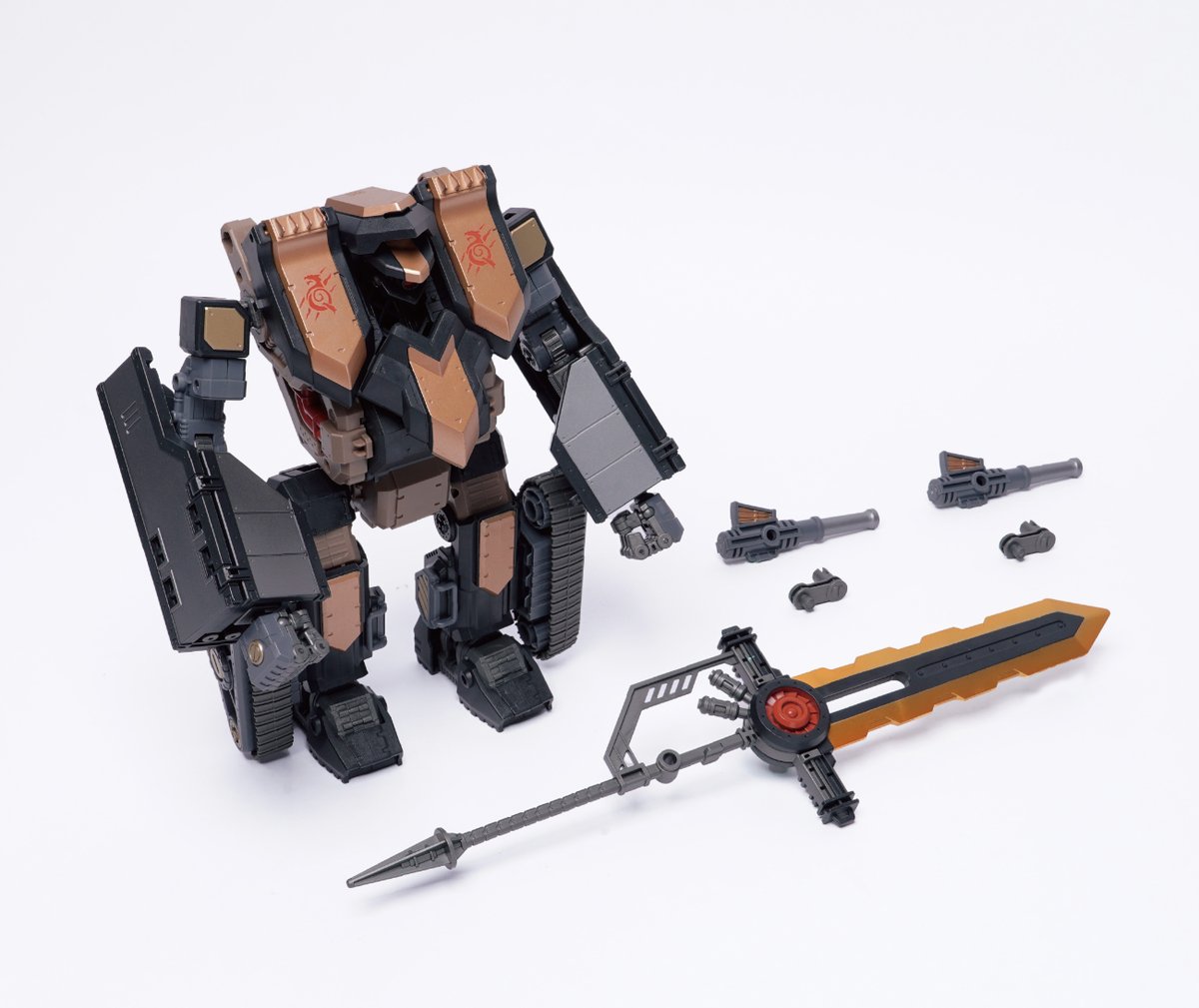 アークコア イミルズ戦記」本日からシリーズ商品が順次予約受付開始