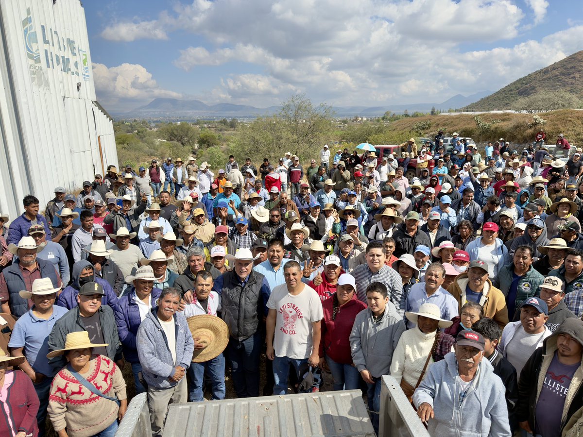 NarroJose's tweet image. La #CuartaTransformación también es para los pueblos originarios. En territorio, con el pueblo otomí-ñhañhú del Valle del Mezquital y la Sierra Gorda, vamos por un Plan de Justicia: #respeto, #dignidad y #derechos con hechos de la mano de nuestra presidenta @Claudiashein. 🇲🇽