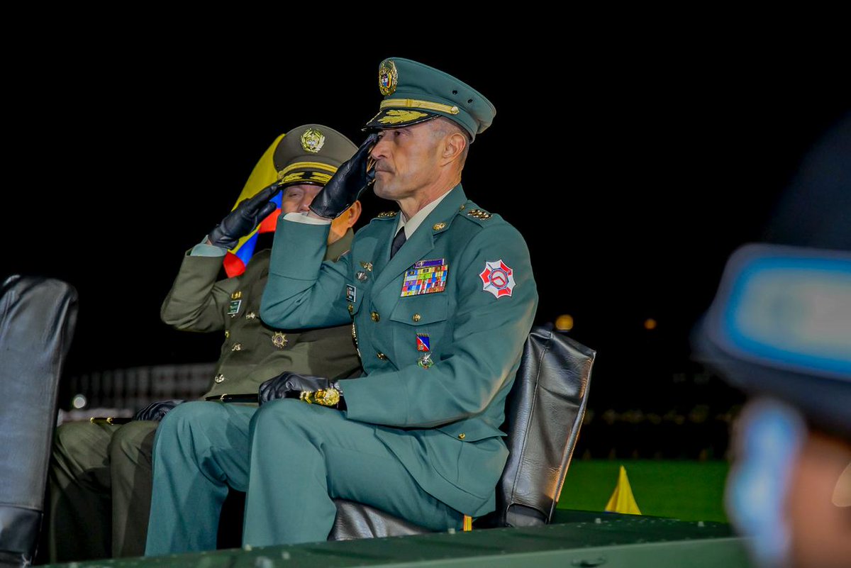 Hoy, con humildad y una fe inquebrantable en Dios y en la Causa, asumí el mando de nuestro glorioso Ejército Nacional de Colombia <a href="/COL_EJERCITO/">Ejército Nacional de Colombia</a>, en una ceremonia realizada en la Escuela Militar de Cadetes General José María Córdova.

Agradezco al señor Presidente de la República