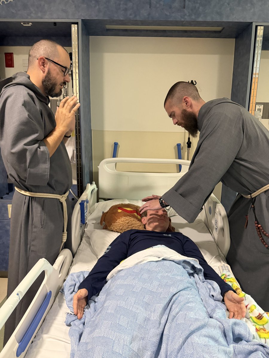 jasonevert's tweet image. Crystalina and I wanted to thank you all for the outpouring of prayers for John Paul. Today is day one at the hospital and we were blessed with a visit from the Franciscan Friars of the Holy Spirit! Please keep the prayers coming for us and especially for Paul J.
Kim's son Micah,…