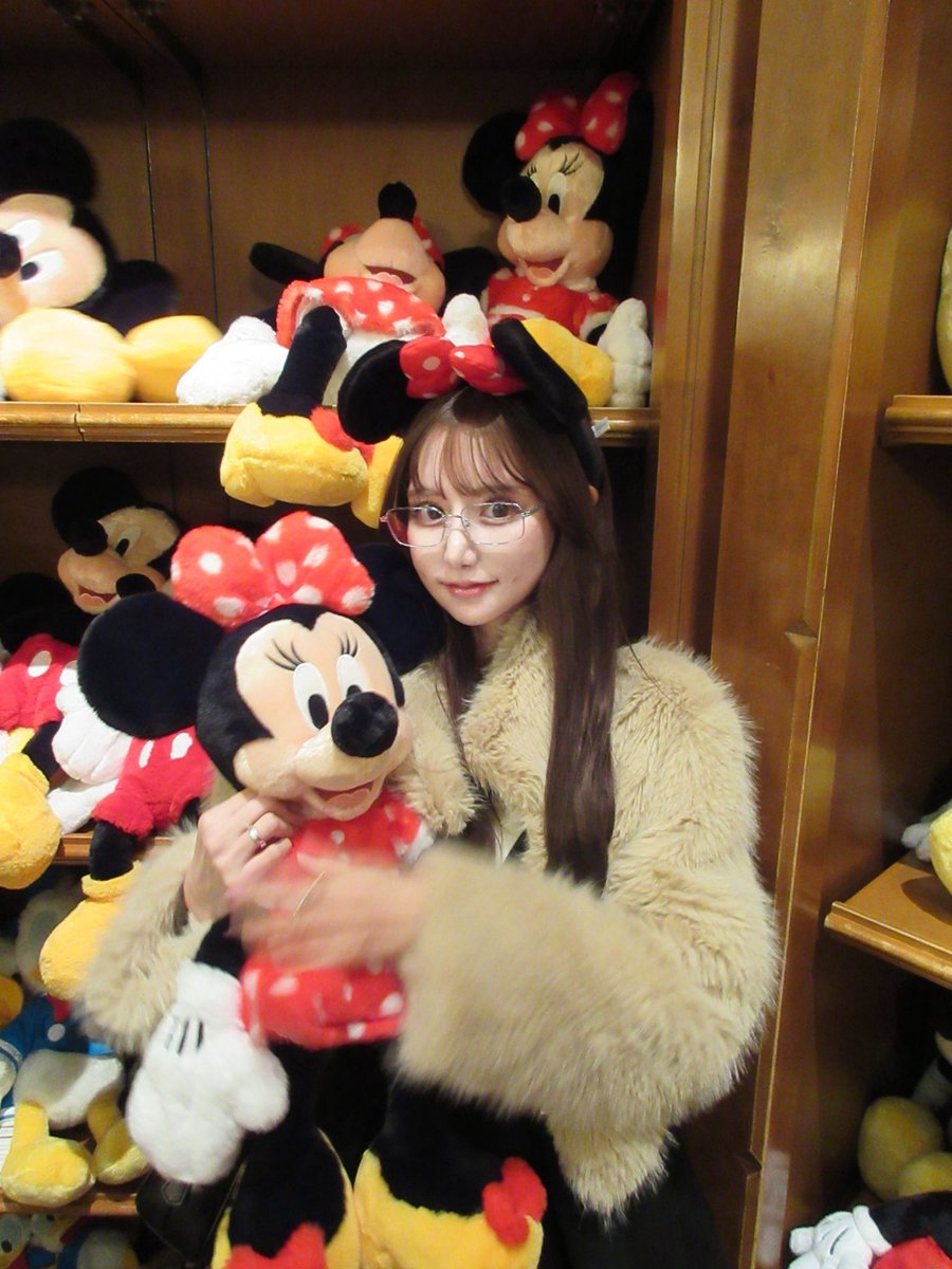 _dollchan's tweet photo. DT1ヶ月と5日（加工済み）^_−☆
腫れはまだあるけどすこし加工すればいい感じ。顔がちいさくなって嬉しい

#ギリン美容外科 https://t.co/sCV61Nr346