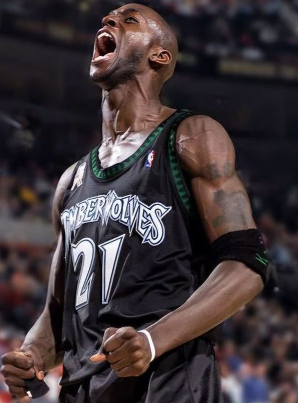 ButtaSports's tweet photo. My top 3 Wolves jerseys and would love for it be our regular rotation https://t.co/qybk0ag2bQ