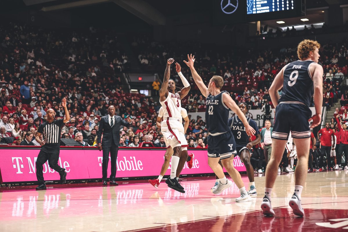 Raining 3s ☔️

20 three-pointers for the Tide. 

#RollTide | #BlueCollarBasketball