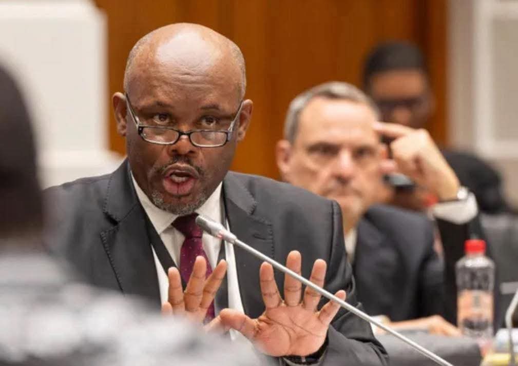 <a href="/decensorednews/">Decensored News</a> <a href="/DIRCO_ZA/">DIRCO South Africa</a> <a href="/ClaysonMonyela/">Clayson Monyela</a> Should not confirm his credentials. We are not a banana republic or their colony. 🤧🤧🤧