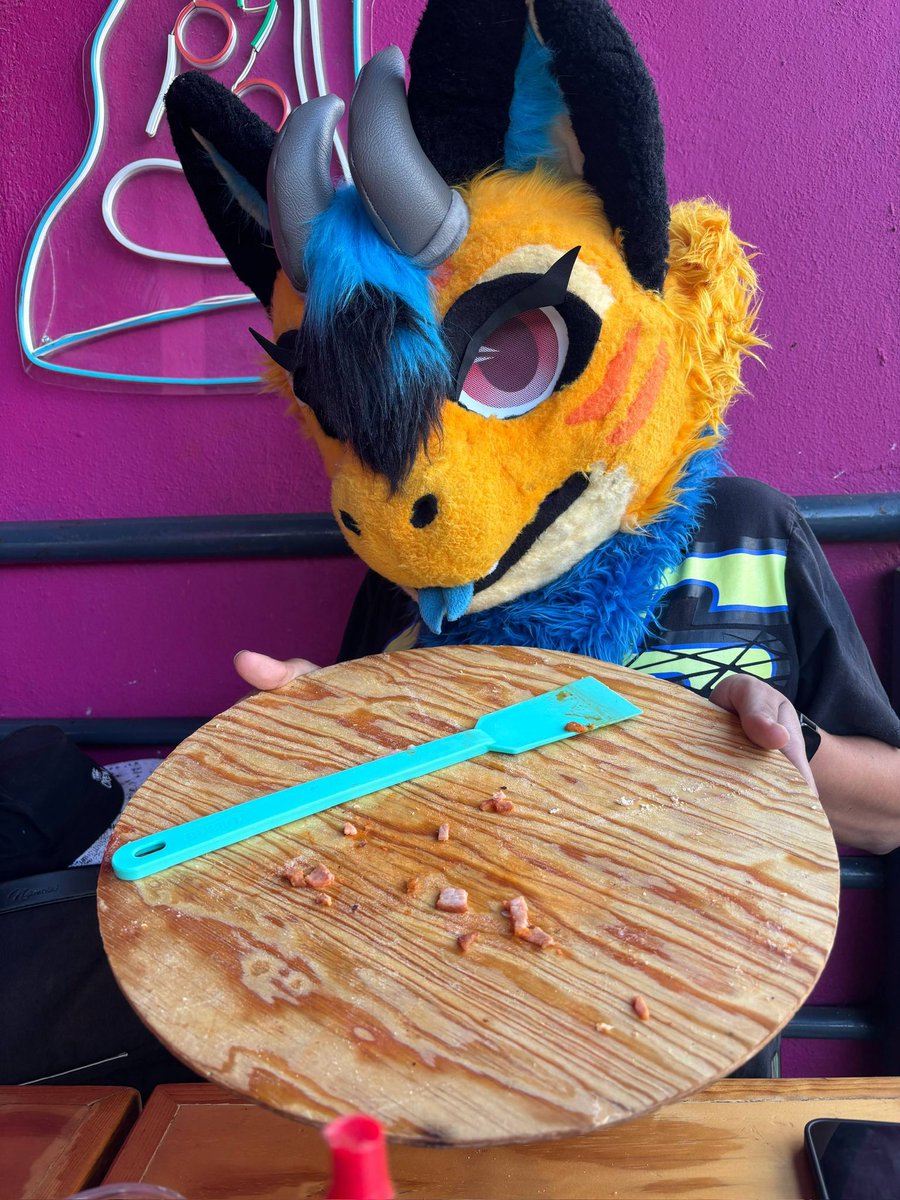 Flacozkhi_RNS's tweet image. Para el que lea esto.
Encontré tu comida favorita: ✨MIGAJAS✨