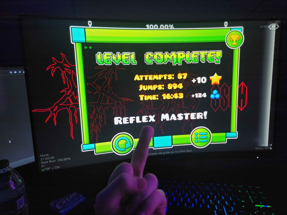 SLAUGHTERHOUSE 100%. MY GREATEST ACHIEVEMENT, NEW HARDEST AFTER 4 MONTHS STRAIGHT OF GRINDING AND 182909 ATTEMPTS.
THANK YOU ALL FOR SUPPORTING ME.