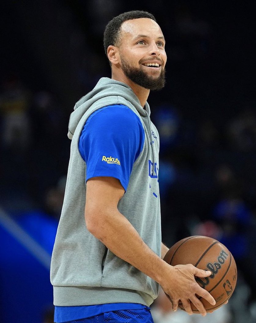 TheHoopCentral's tweet image. Steph Curry tonight:

27 Points
5 Assists 
2 Rebounds 
8/15 FGM
29 Minutes