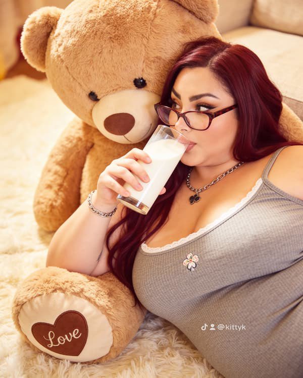 GODDESSMAMI tweet media