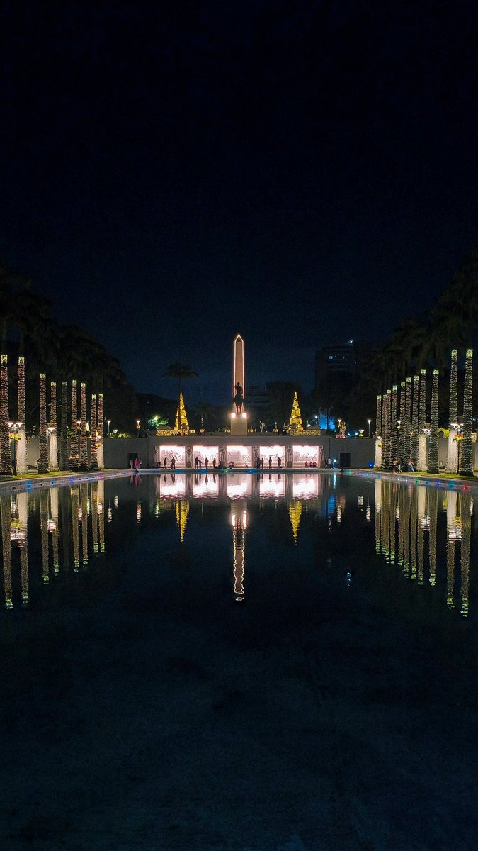 arquimontero's tweet photo. N O C H E S 

📍Paseo Los Próceres, Caracas https://t.co/lQhtZxWK6y