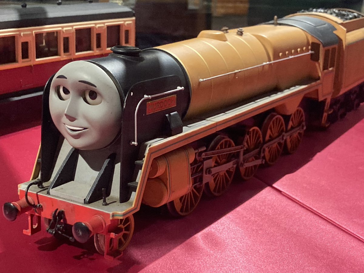 HarwickGNR1014's tweet image. #写真4枚で1年を振り返る
世界展、柏木デビュー、~S8までの標準軌制覇などなど

80周年イヤーを通じてまだきかんしゃトーマスのオタクやっててよかったなあ、と思える一年でした、今年もありがとうございました！