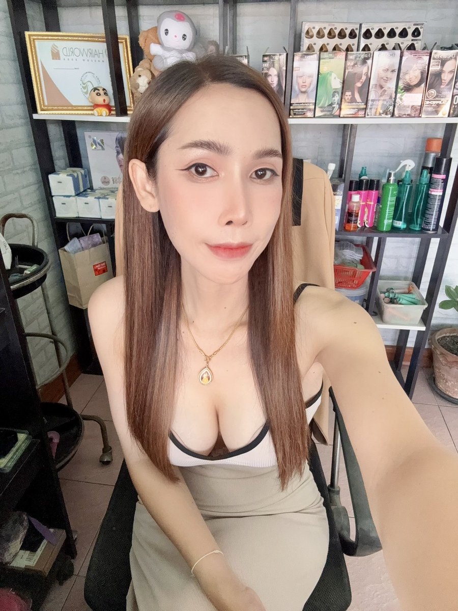 มิ้นท์(สาว2) tweet media