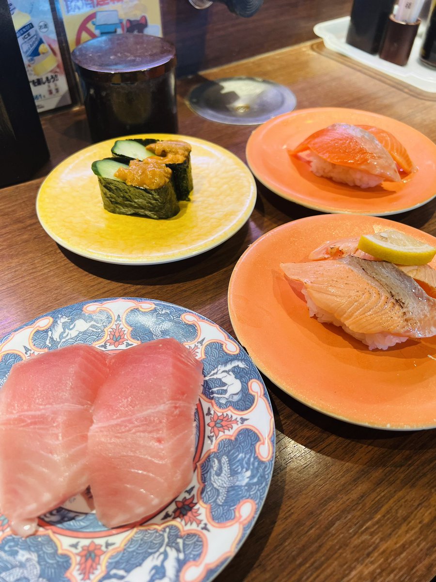 paso_camera's tweet photo. 🍣 https://t.co/oUCKzzyoPl
