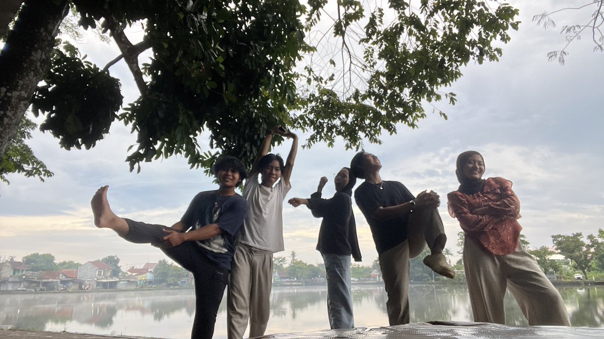 ceoconan's tweet image. sehari menjadi manusyah robloxx