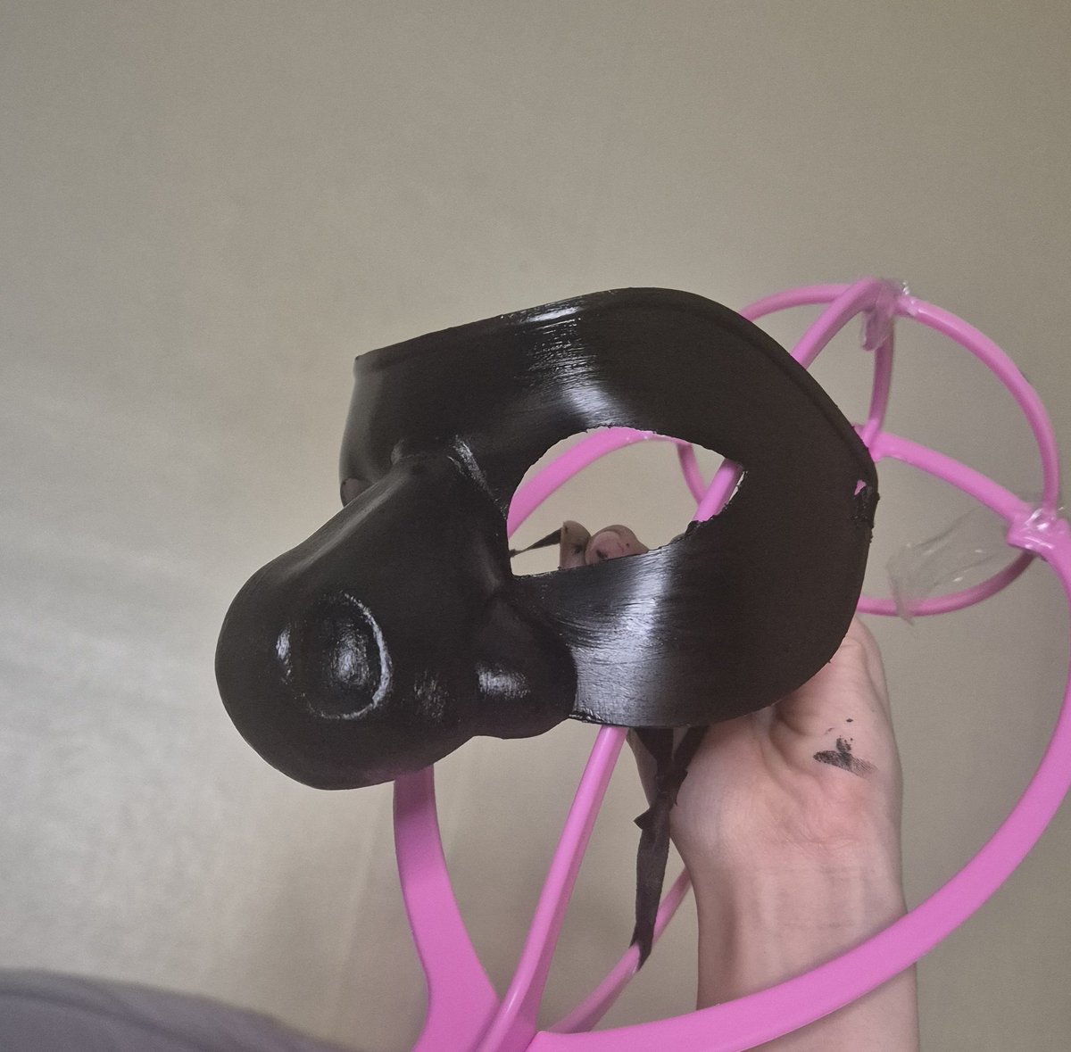 괴담출근 가면 제작 가능~
문의는 프로필에 있는 옾챗으로 주십쇼.