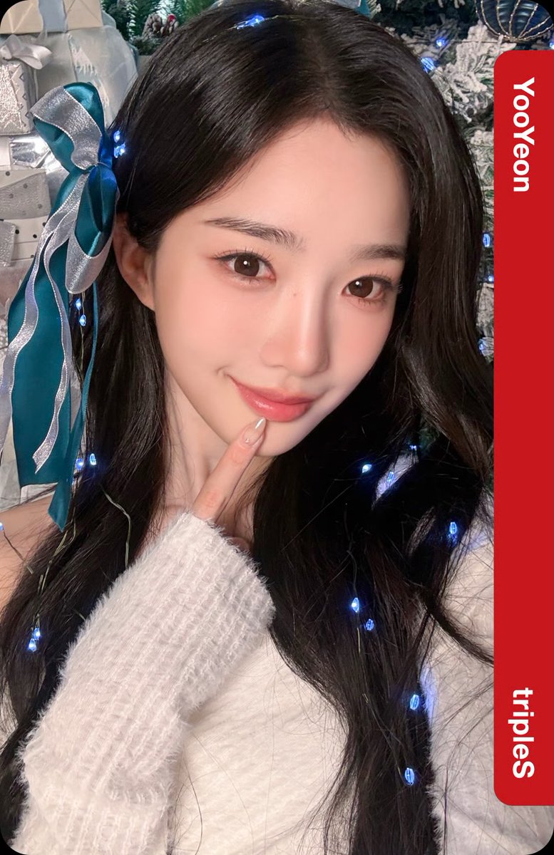 💌] New YooYeon Objekt [320Z] — Christmas #トリプルS #트리플에스