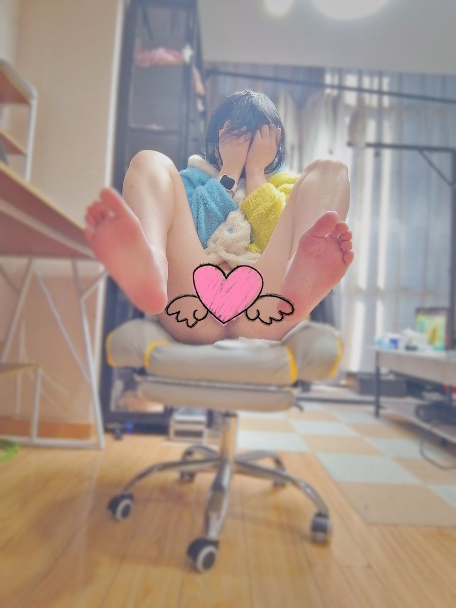 不行！这种程度的打码真的是极限了！再更高清还是私下吧！！！！实在是极限了！

#男娘 #伪娘 #男娘的日常