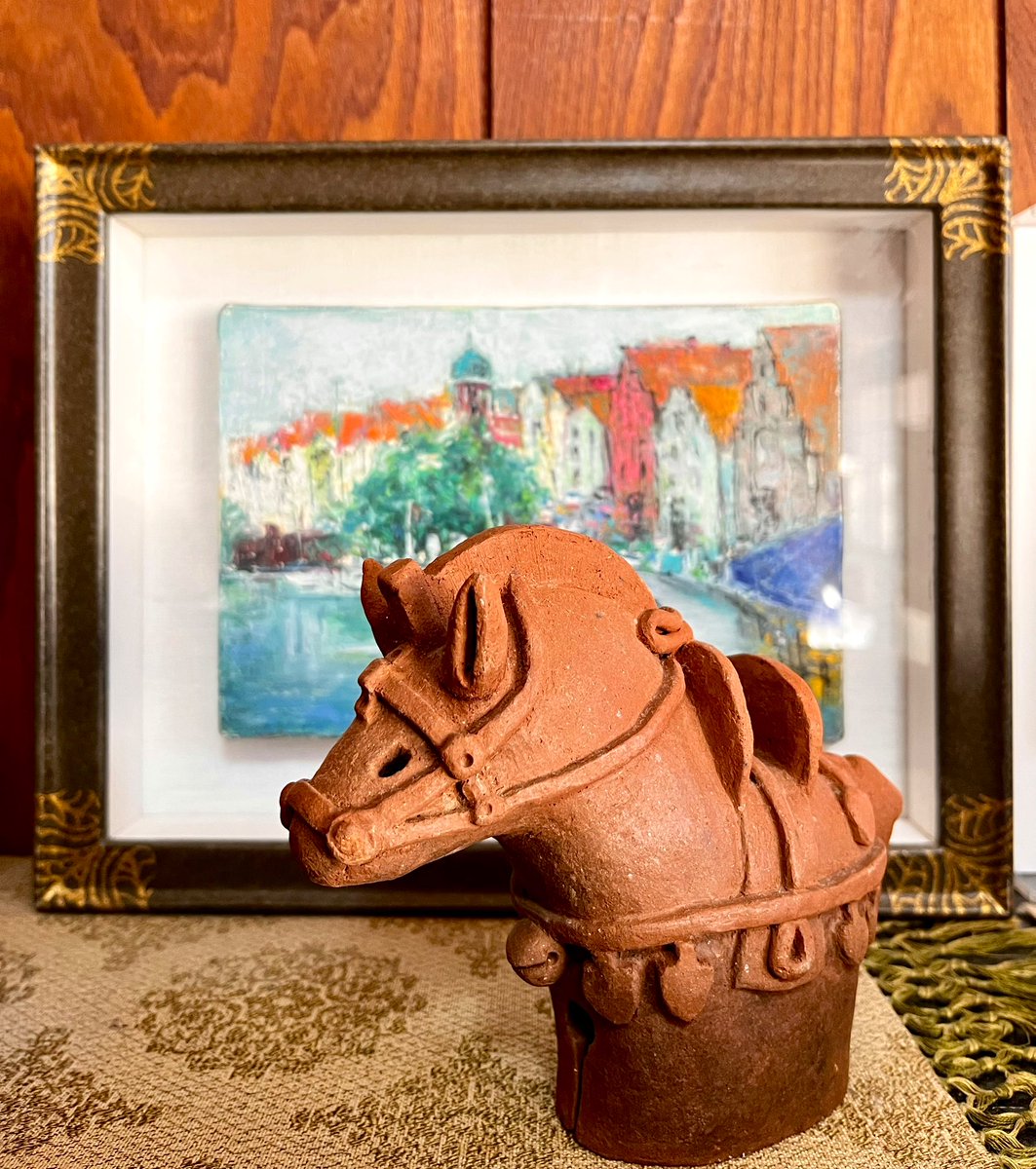 母の作った埴輪と油絵🫏 母の作ったものはなんかみんなかわいらしい