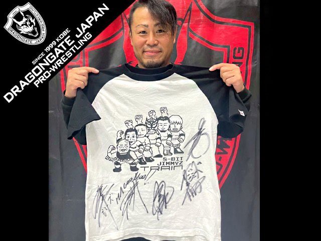 ジミーズTシャツサイン入りです 持ってないと言う方やあるけど欲しいと