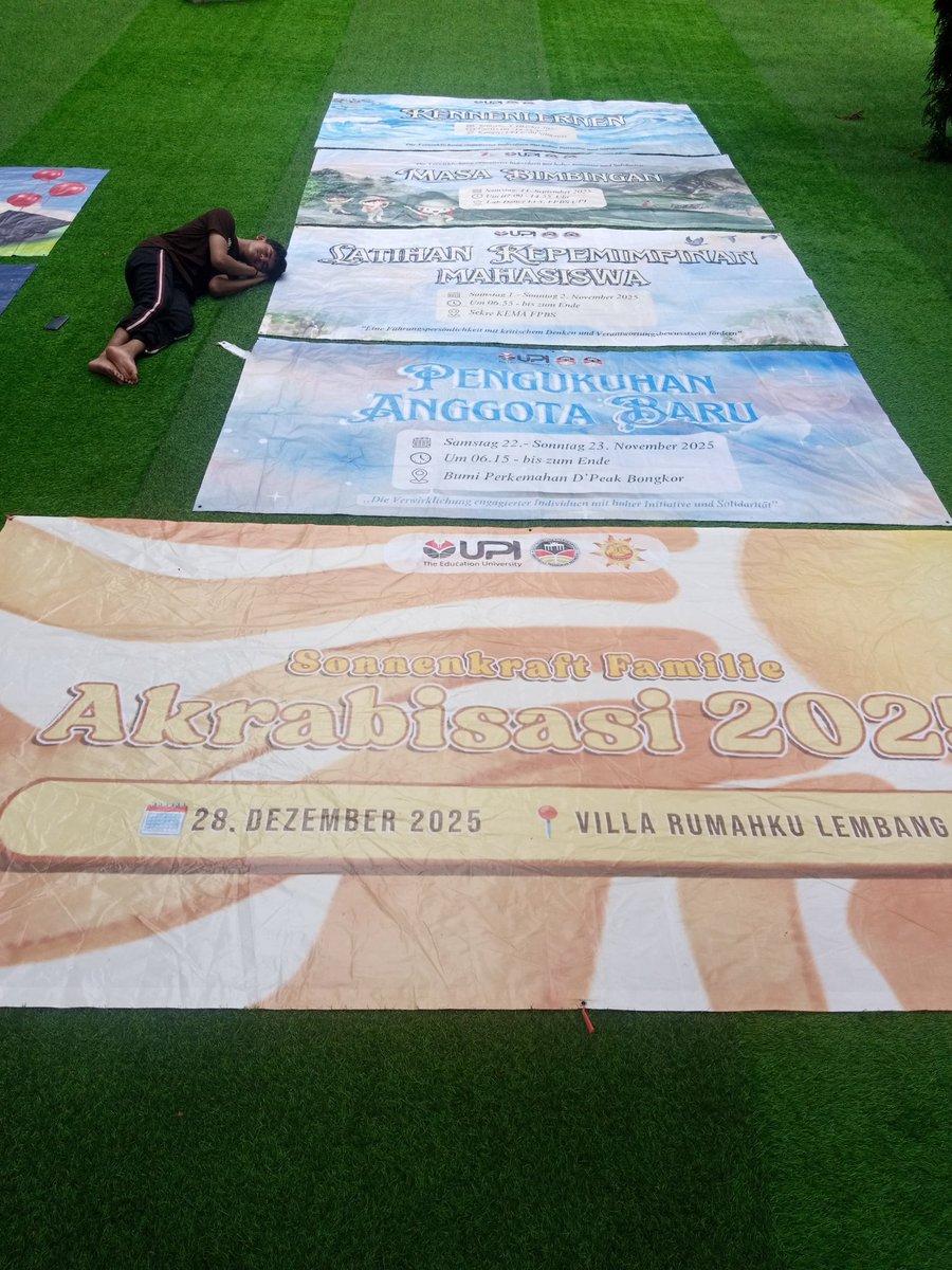 draftjeli's tweet image. aku menemukan keluarga baru disini