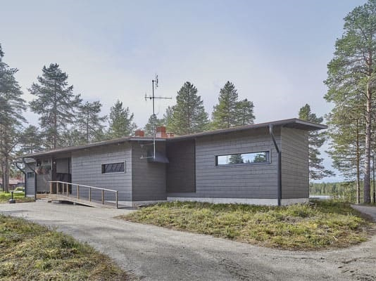 #Massivholzhaus mit einschaliger Vierkantblockbauweise. Alle Blockbalken erhalten spezielle CAD-optimierte und CNC-bearbeitete Profilierungen. 
blockhaus-profi.de/wandaufbau/ 
#Wohnblockhaus #Holzbau #Eigenheim #Blockhaus #Wohnhaus #Holzhaus #Brandenburg #Hannover #Hamburg