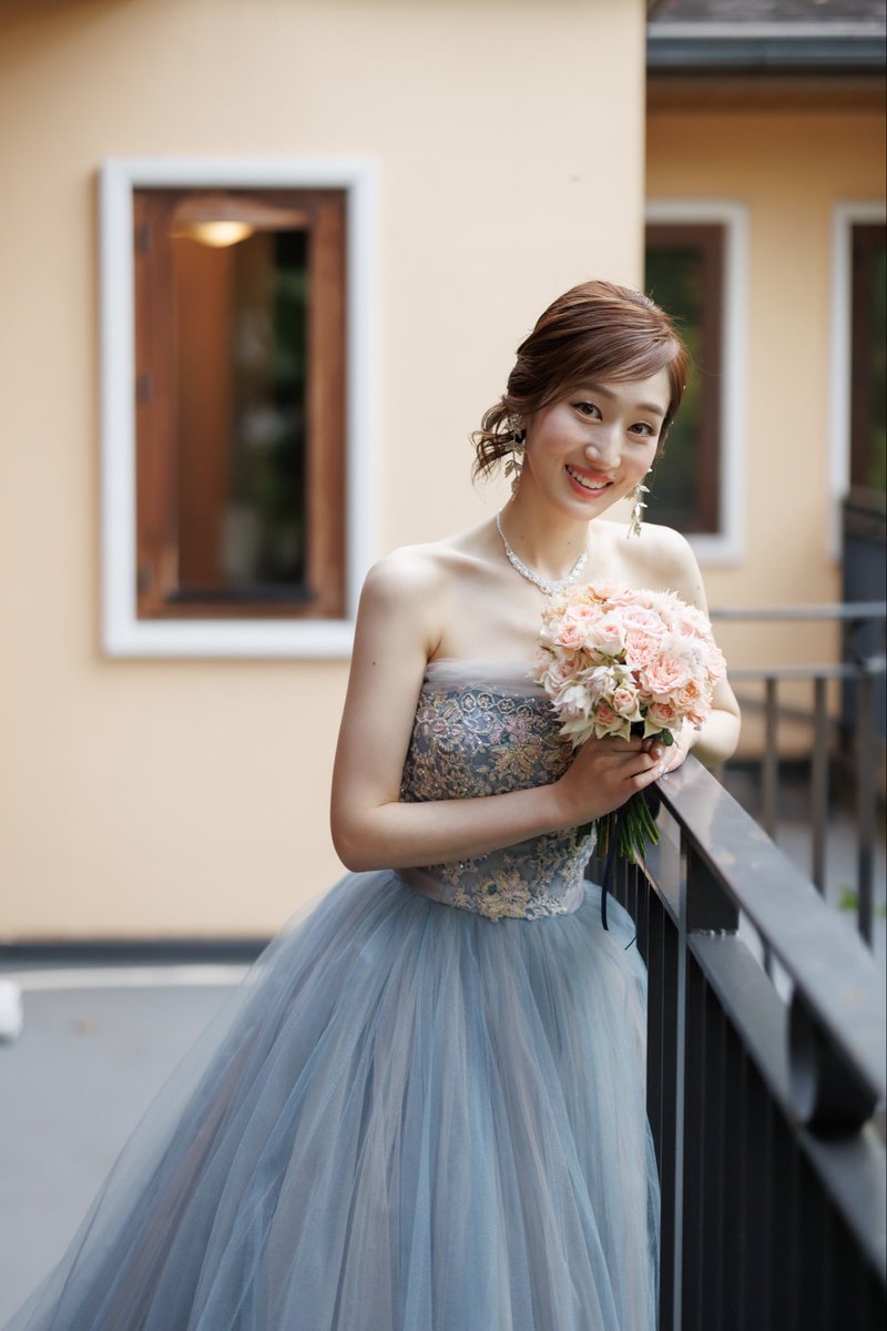 カラードレスも👗🩵
instagram.com/p/DS1ftV7CUop/…