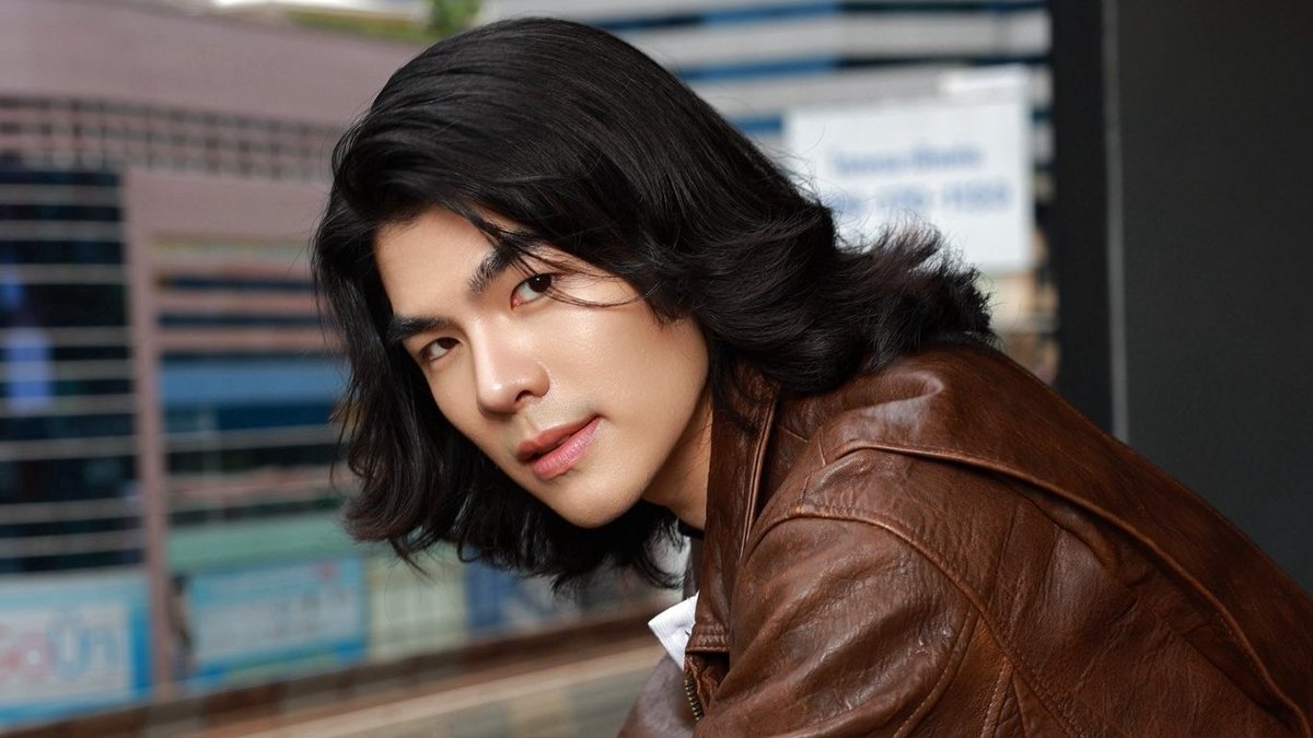 mbebeconcon's tweet image. Top4 ของนี่ เรียงตามลำดับ 
1- Mclaren Finland หาไม่ได้จากที่ไหนแล้ว ตำนานตลอดไป 
2- งาน Ycontent ชอบพี่มายเซตผมทรงนี้มาก หล่อเซ็กซี่ ร๊อคสตาร์  กลับมาไว้ผมยาวอีกนะ
3- หน้าสดงานวิ่ง น่ารักสุดๆ มีงานวิ่งบ่อยๆนะ
4- พ่องูปราสาทบายน ดังนั้นเราจะมาเป็นพ่องูตัวแทน SEA เหมือนกันไม่ได้