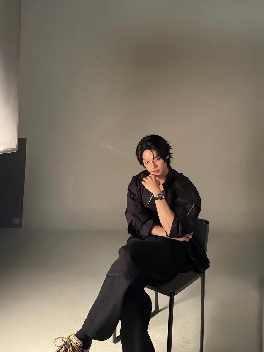 Aomshiro225's tweet image. จริตนี้ท่านได้แต่ใดมา
โคตรจะแพง

#Code1159
#AudemarsPiguet
#AudemarsPiguetxWin
#winmetawin