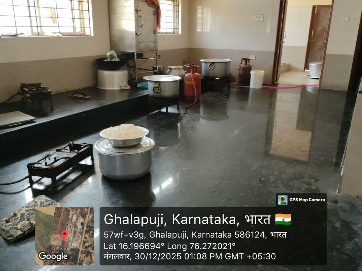 MorarjiG's tweet photo. Lunch  #SocialAudit_SWDMeals #SocialWelfare_Karnataka https://t.co/ElhOou2HQc
