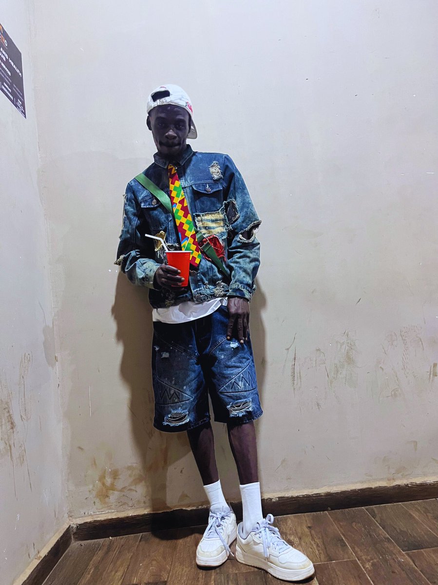 Merry Christmas and a Happy new Year fam. 🎄 God bless us all👋