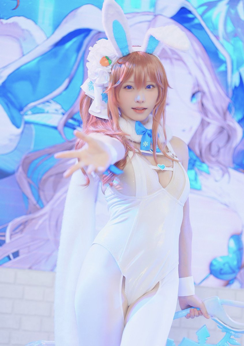 enako_cos's tweet image. 『ブラウンダスト2』ブースに来てくれた皆さん、ありがとうございました🐰❄️

ジェニスのコスプレでステージ出演させていただきました！
ゲームもすんごいコト😳になってるからまだやってない人はDLしてみて…！(本当にスゴイ)

#C107コスプレ
