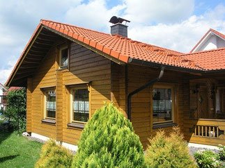 BlockhausExpert's tweet photo. Blockhaus als #Wohnhaus, klassisch oder modern? Finnische #Holzhäuser in massiver, schwindugsfreier  Blockbauweise.
https://t.co/FJmwVMV2oX https://t.co/BOxrV6TCVa