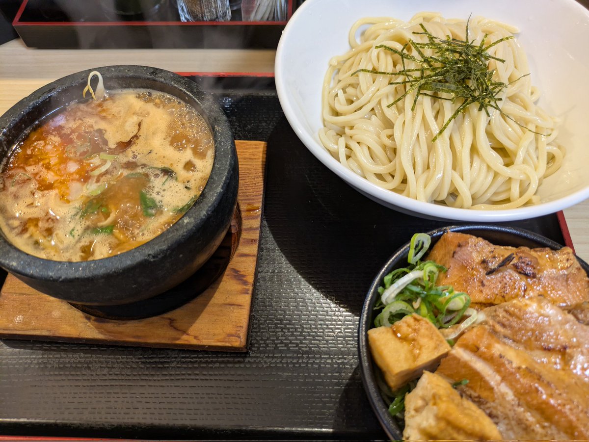 tanu50's tweet photo. 朝ごはんでしたー https://t.co/SUA3pTPBWX