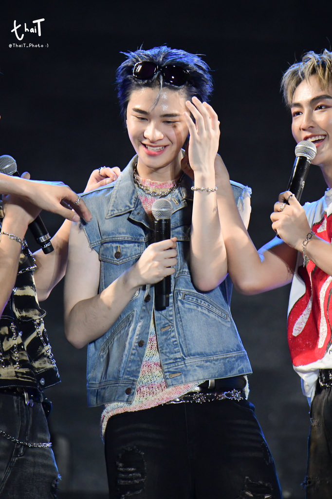 0210pm_'s tweet image. บางสิ่งมาก ๆ