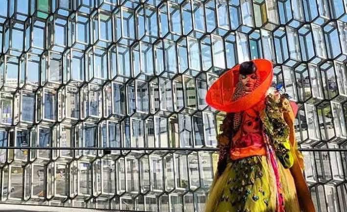 daniellismore's tweet image. I’m really disappointed in Nicki Minaj.

I worked with her. Her stylist at the time was trans. I was there. I made the clothes. She wore my headpieces and stepped out in full looks I created. Back then she didn’t seem to have a problem with trans or LGBTQIA+ people when we were…